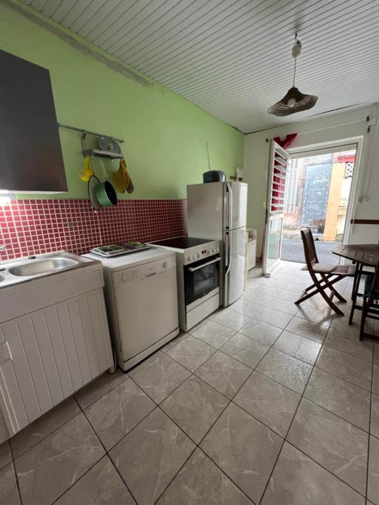 Le Cocon De Lollita Apartment Sainte-Anne  Bagian luar foto