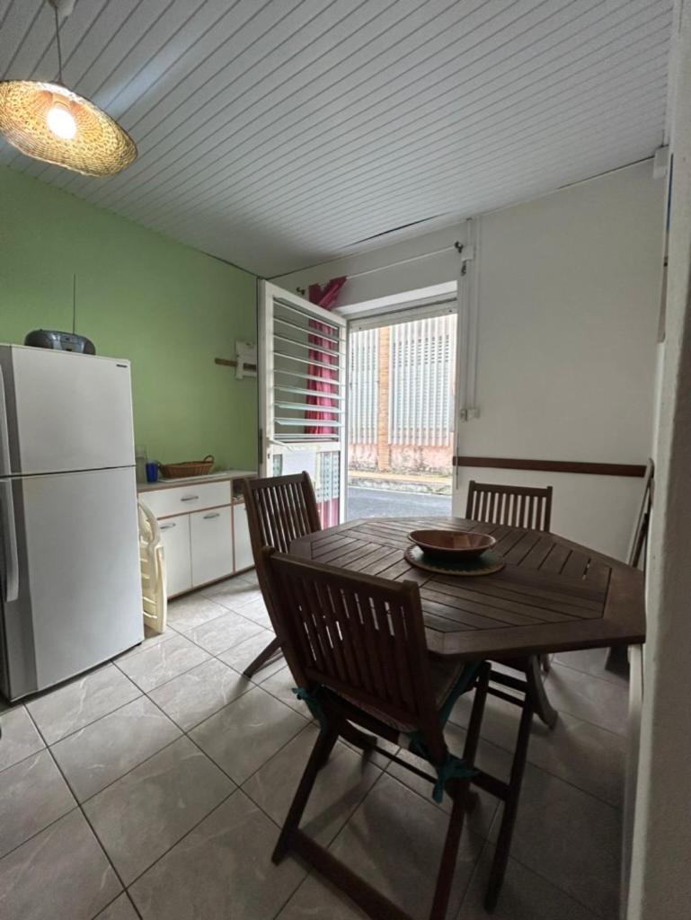 Le Cocon De Lollita Apartment Sainte-Anne  Bagian luar foto